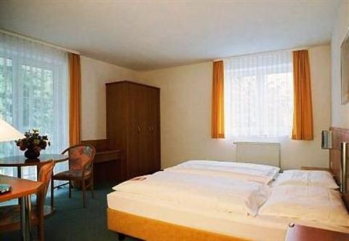 фото отеля Hotel Siebeneichen