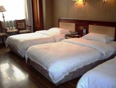 фото отеля Qingdao Hongri Hotel