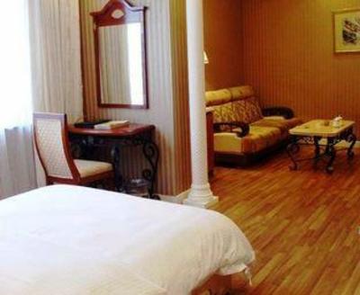 фото отеля Qingdao Hongri Hotel