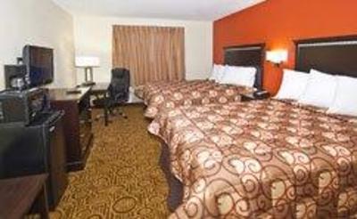 фото отеля Regency Inn & Suites