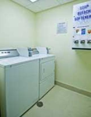 фото отеля Regency Inn & Suites