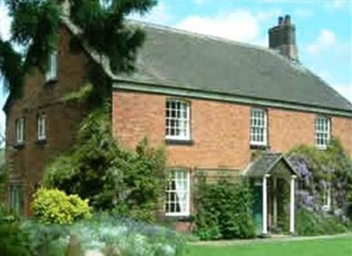 фото отеля Mythe Farm Bed & Breakfast