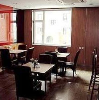 фото отеля Jinjiang Inn Datong Pingchengqiao