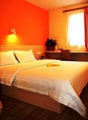 фото отеля 7Days Inn Minhang Erdian