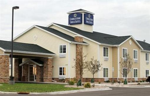фото отеля Cobblestone Inn & Suites