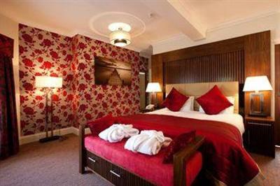 фото отеля Norfolk Royale Hotel