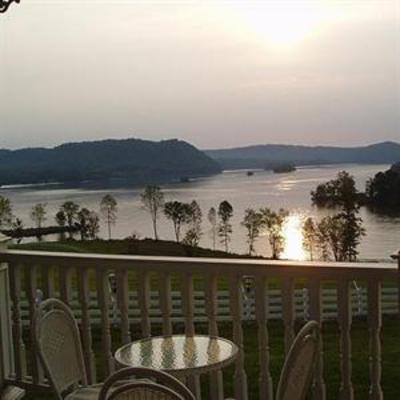 фото отеля Whitestone Country Inn