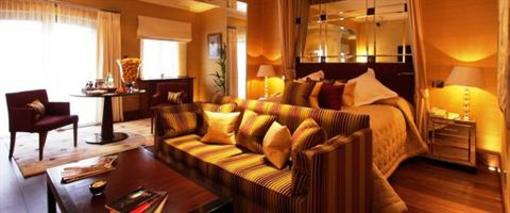 фото отеля Le Manoir aux Quat'Saisons by Orient-Express