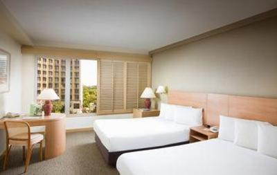 фото отеля Holiday Inn Esplanade Darwin
