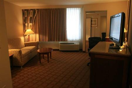 фото отеля Doubletree Hotel Jefferson City