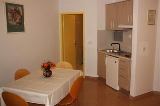 фото отеля Apartments Tomato