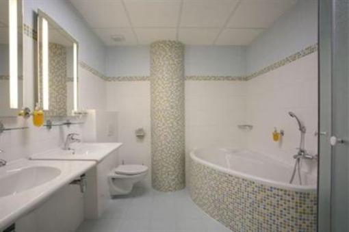 фото отеля Hotel Batov