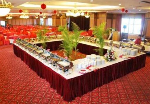 фото отеля Rosy Road Century Hotel