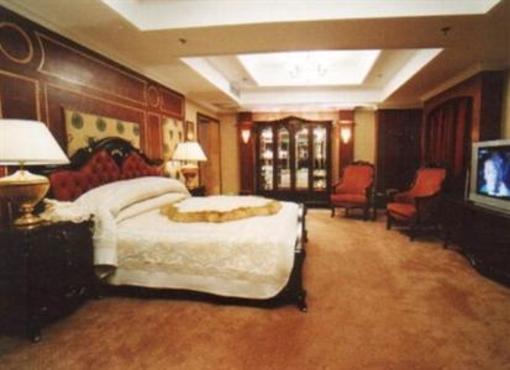 фото отеля Rosy Road Century Hotel