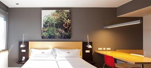 фото отеля Hotel San Cugat del Valles