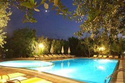 фото отеля Albergo Il Giardino