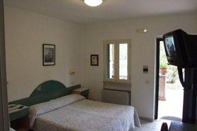 фото отеля Albergo Il Giardino