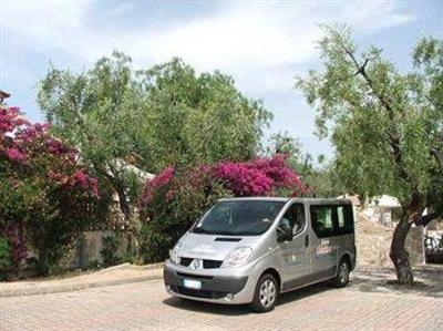 фото отеля Albergo Il Giardino