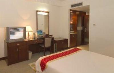 фото отеля Maotai Yingbin Hotel