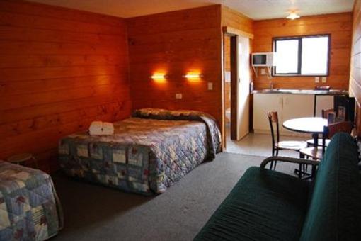 фото отеля Wellington Top 10 Holiday Park