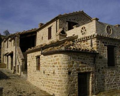 фото отеля Azienda Agrituristica Colle San Giorgio Castiglione Messer Raimondo