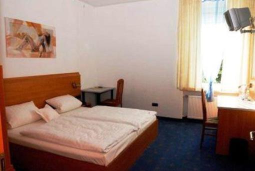 фото отеля Hotel Gasthof Post El Caribe Weiden in der Oberpfalz