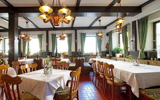 фото отеля Hotel Goldener Hirsch Dossenheim