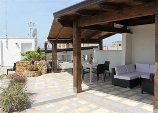 фото отеля B&B La Corte Degli Spada Borgo Antico Del Salento