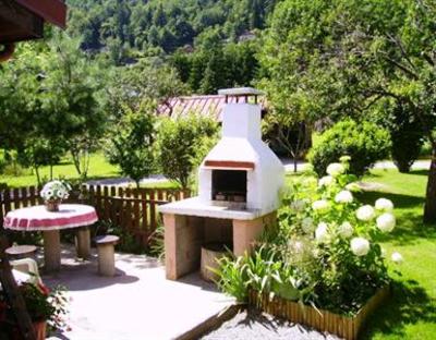 фото отеля Les Grandes Voies Cottages Le Menil