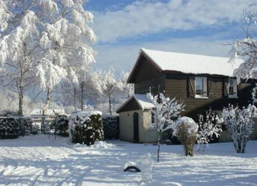 фото отеля Les Grandes Voies Cottages Le Menil