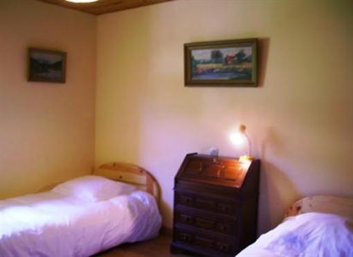фото отеля Les Grandes Voies Cottages Le Menil