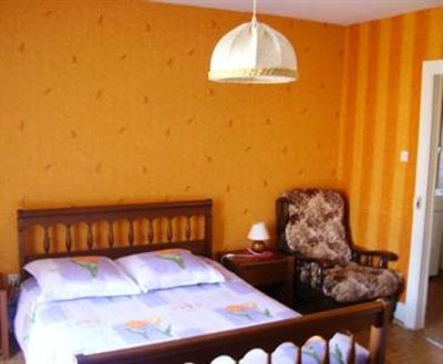 фото отеля Les Grandes Voies Cottages Le Menil