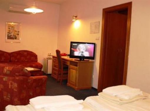 фото отеля Hotel Wesselenyi