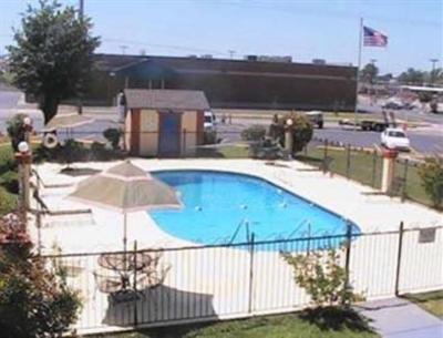 фото отеля Days Inn Okmulgee