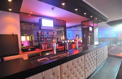 фото отеля The Commercial Hotel Wishaw