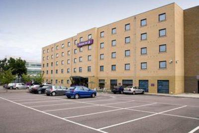 фото отеля Premier Inn Stevenage Central