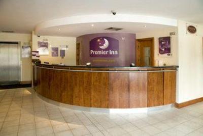 фото отеля Premier Inn Stevenage Central