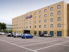 фото отеля Premier Inn Stevenage Central