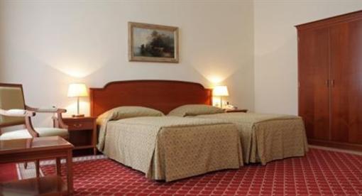 фото отеля Grandhotel Pupp First Class