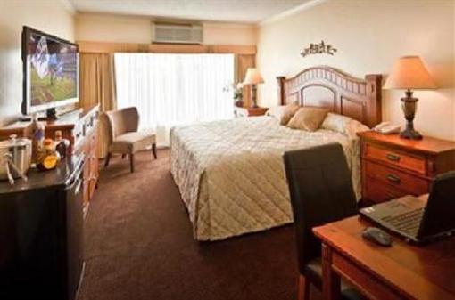 фото отеля City Center Hotel Carson City