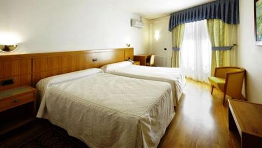 фото отеля Hotel Florida Arteixo