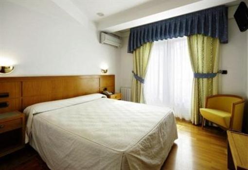 фото отеля Hotel Florida Arteixo