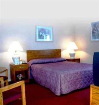 фото отеля Budget Host Inn Manistique