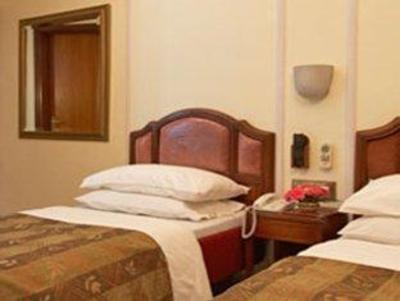 фото отеля Mumbai Residency Hotel