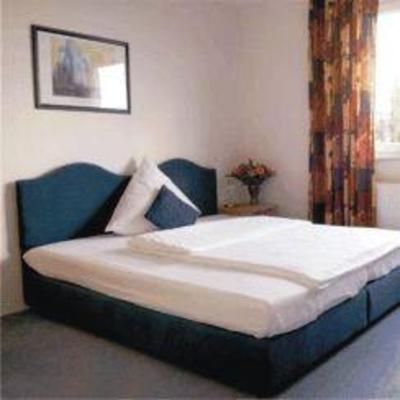 фото отеля Hotel Koenig Remscheid