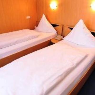 фото отеля Hotel Luise Garni Essen