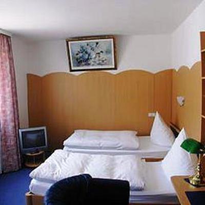 фото отеля Hotel Luise Garni Essen