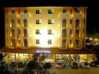 Dino's Hotel