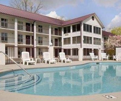 фото отеля Super 8 Sevierville