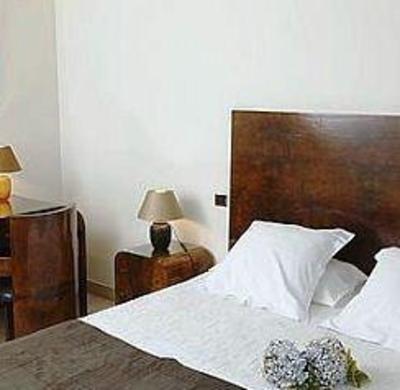 фото отеля L'Auberge Hotel